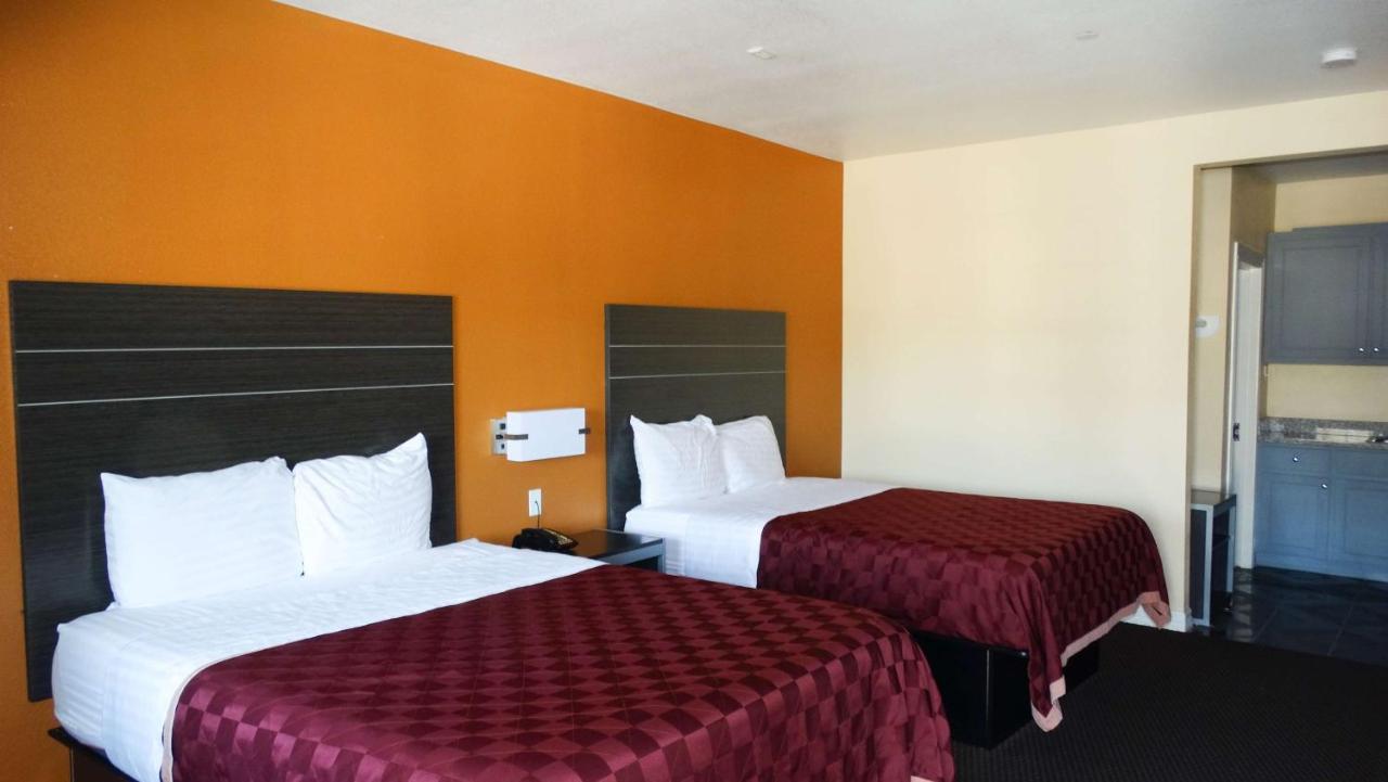 Motel 6 Houston, Tx - Willowbrook Mall Экстерьер фото
