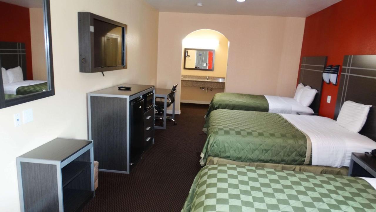 Motel 6 Houston, Tx - Willowbrook Mall Экстерьер фото