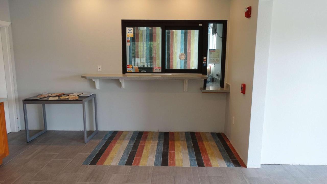 Motel 6 Houston, Tx - Willowbrook Mall Экстерьер фото