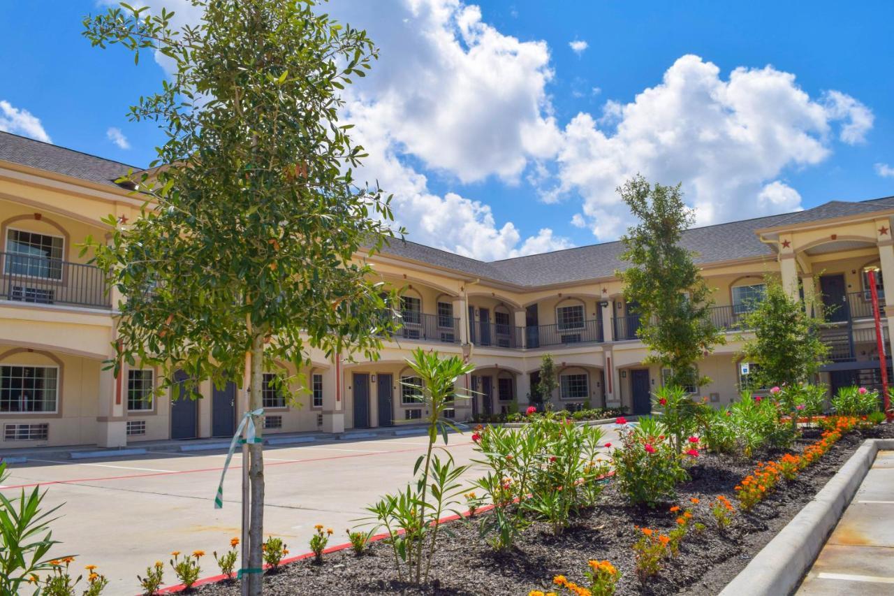 Motel 6 Houston, Tx - Willowbrook Mall Экстерьер фото